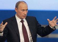 Путин купает страну в дешевом бензине