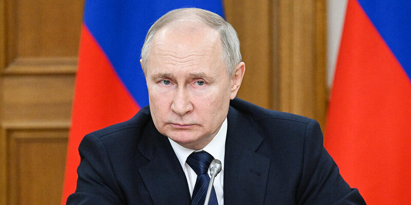 Внезапный визит Путина в Калининград вызвал тревогу в Европе