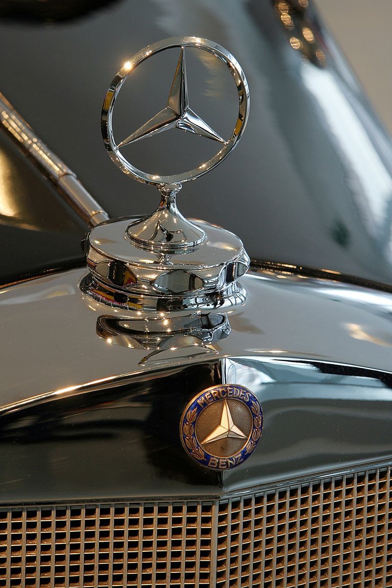Суд признал компанию Mercedes ответственной за занижение показателей выхлопных газов