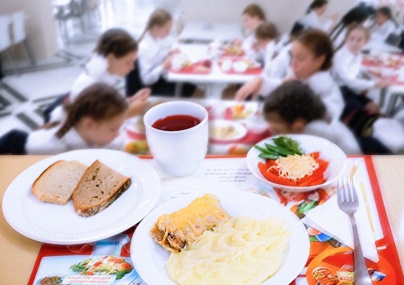 ЗакС Севастополя предложил меры по борьбе с монополизацией сферы школьного питания