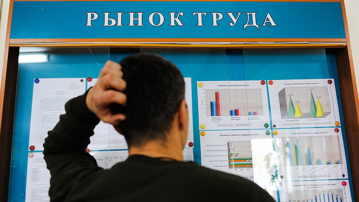 Беглов заявляет о низком уровне безработицы в Петербурге на фоне пустующих торговых площадок