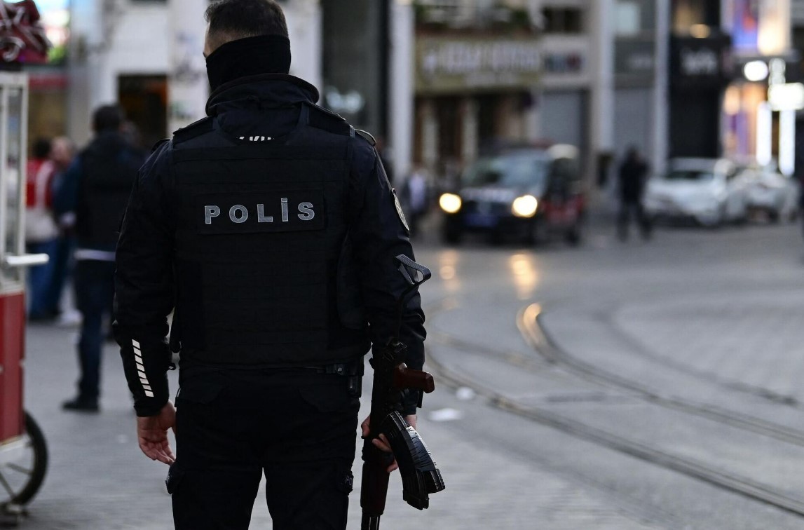 Задержаны подозреваемые в атаке на церковь в Стамбуле