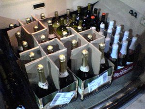 Новогоднее шампанское: эксперты обещают достаточное количество и стабильные цены