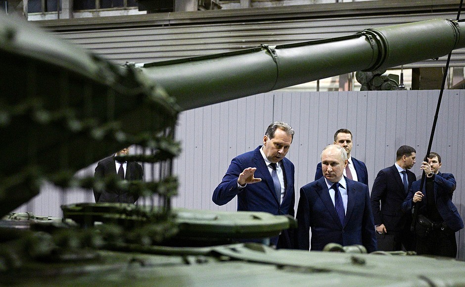 Владимир Путин с рабочим визитом посетил несколько городов Урала