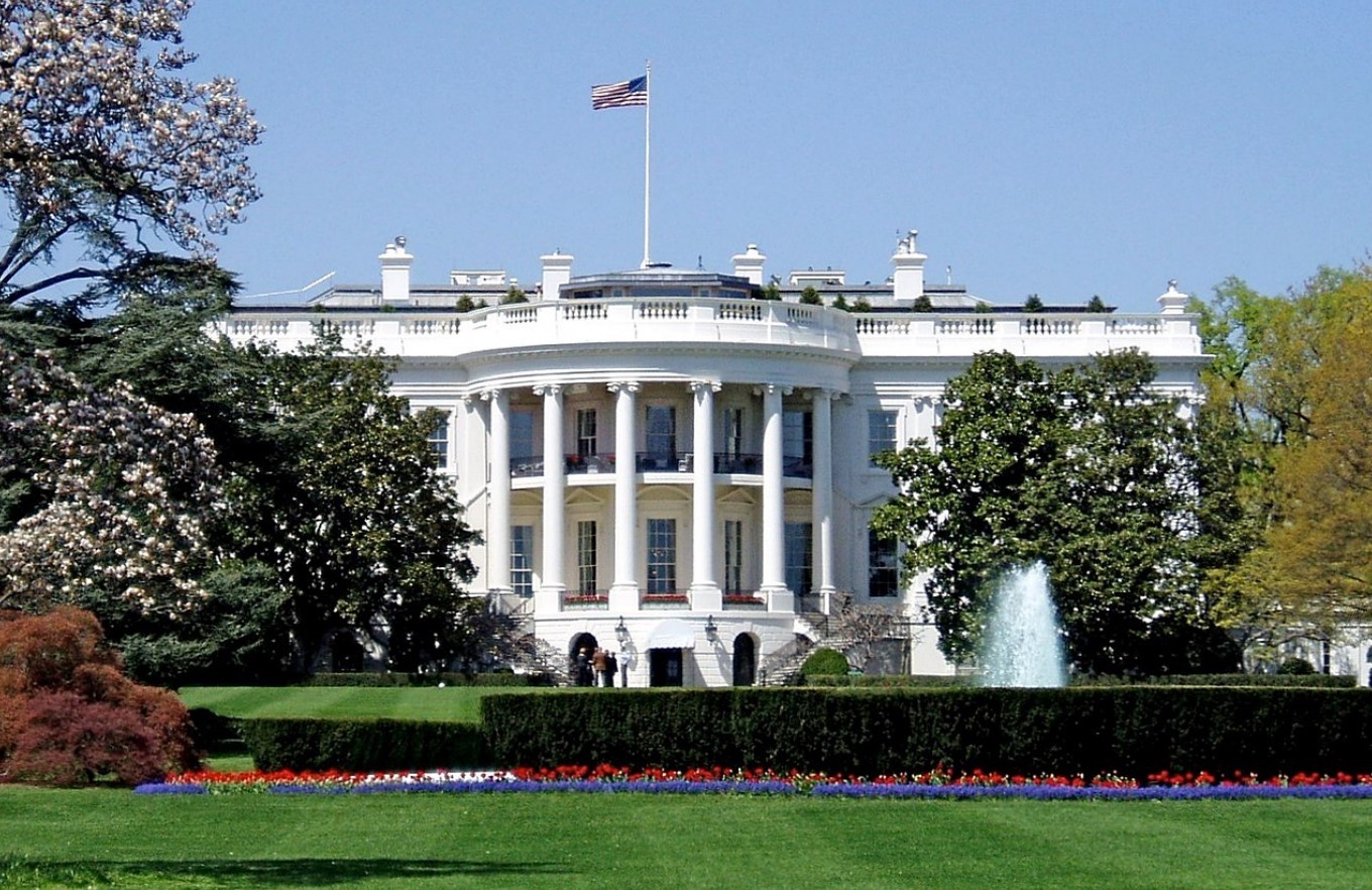 Белый дом: США не стремится к военному конфликту с Ираном