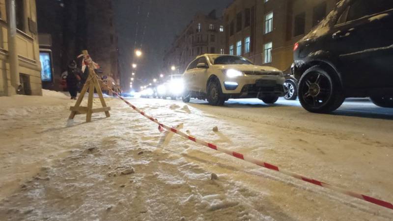 Петербуржцы потребовали от Беглова взять на личный контроль вопрос уборки снега