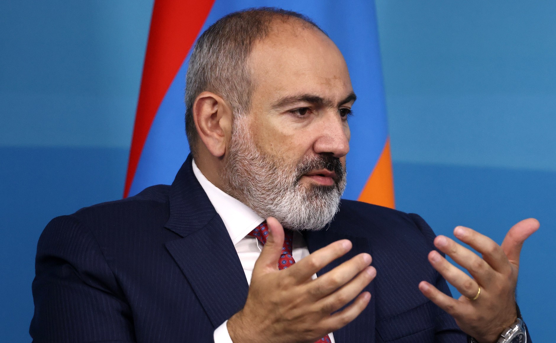 Захарова обвиняет власти Армении в предательстве интересов своего народа