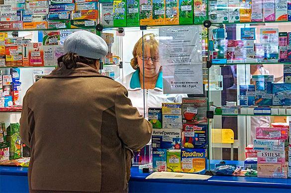 Представители мэрии проверили наличие масок в саратовских аптеках