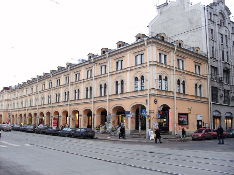 Реконструкция Апраксина двора в Петербурге остается под вопросом