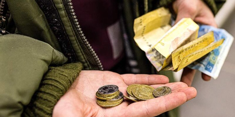 Недостаточное финансирование от США отразится на украинских пенсионерах, считает Зеленский