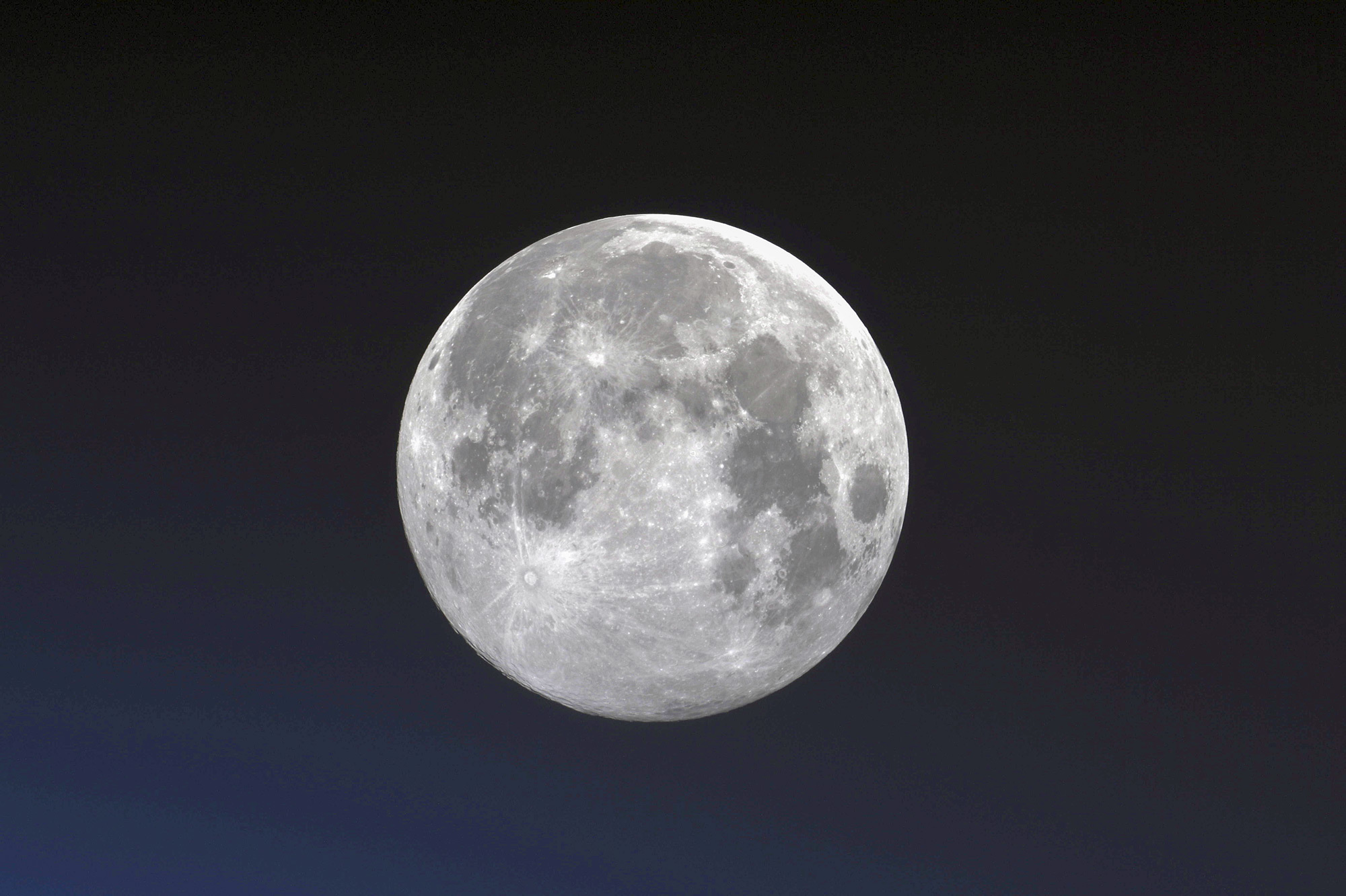 Фирма Interlune из США запускает добычу гелия-3 на Луне