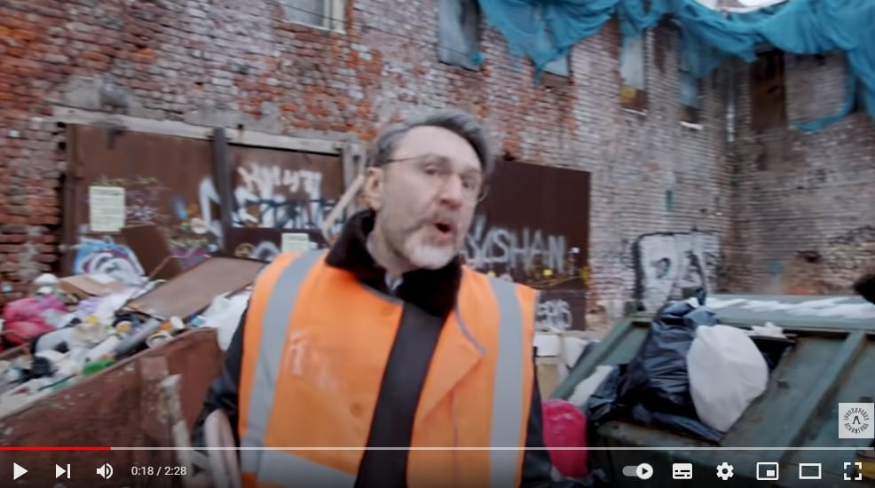 Подтасовка фактов не помогла Смольному оправдаться за мусорный завал во дворе на Ефимова. 10383.jpeg Подтасовка фактов не помогла Смольному оправдаться за мусорный завал во дворе на Ефимова. 10383.jpeg