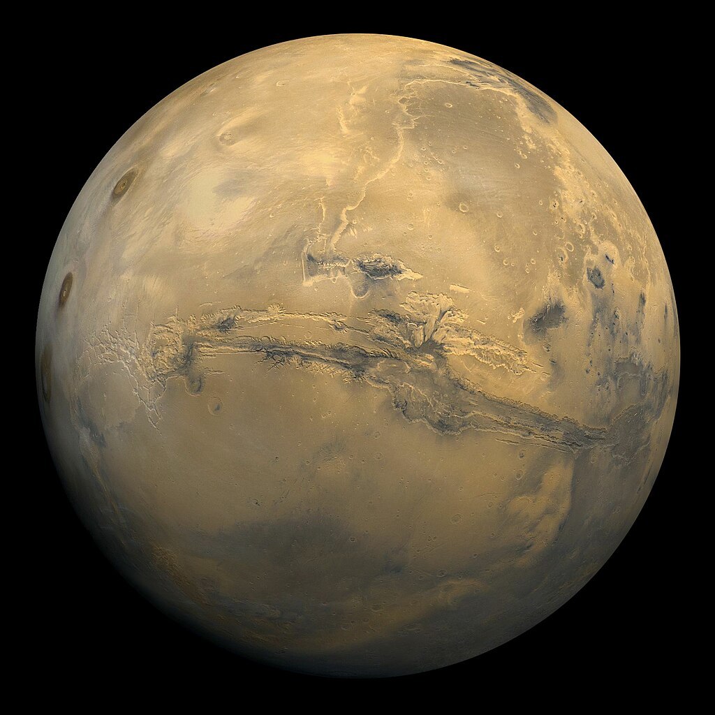 Ученые обнаружили новый гигантский вулкан на Марсе, который был назван Ноктис