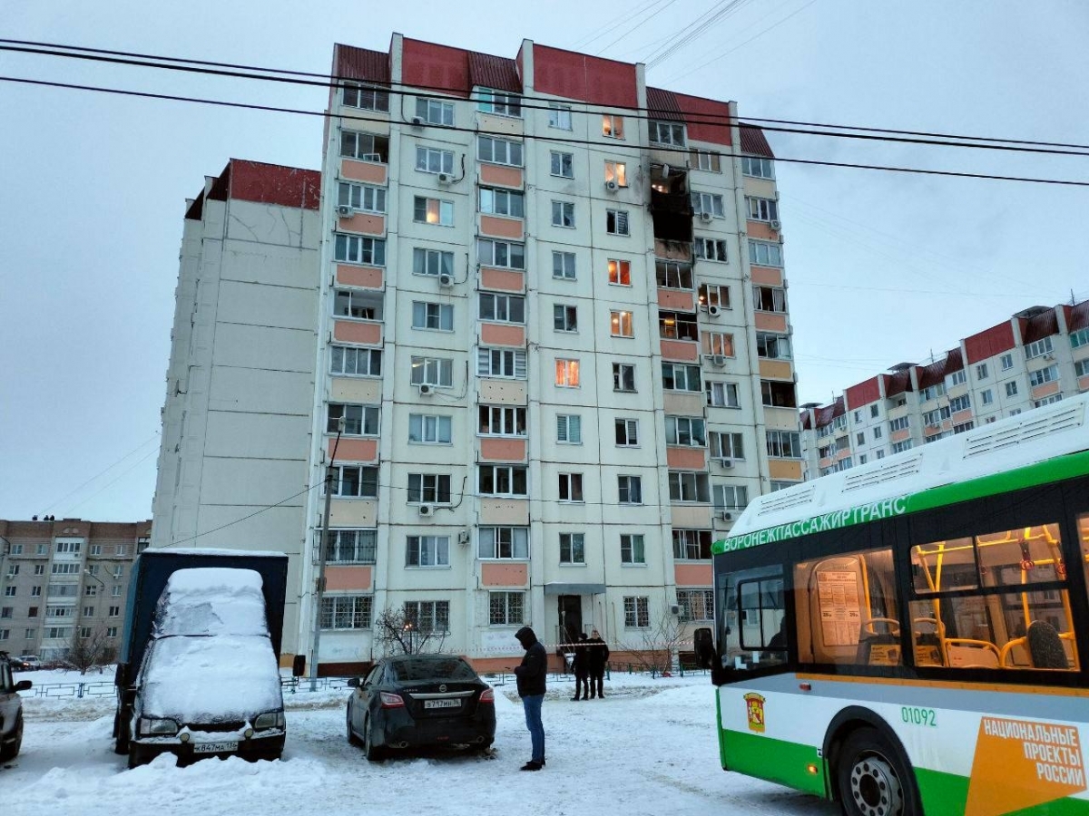 При атаке украинского дрона в Воронеже повреждены 35 квартир