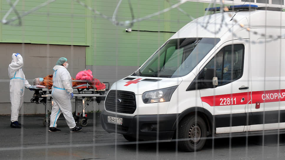 Петербург продолжает оставаться в числе лидеров антирейтинга по суточной заболеваемости COVID-19. 10461.jpeg