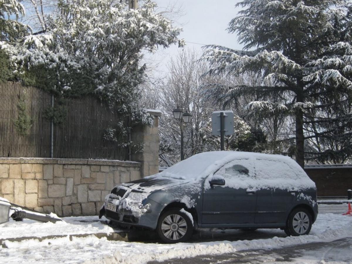 Эксперты решили перечислить основные причины поломок авто в сильные морозы
