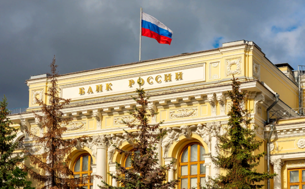 В январе граждане отнесли в банки 570 млрд руб. 