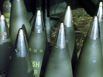 Франция посетовала, что Украина сжигает за три дня годовой выпуск снарядов «натовского» калибра