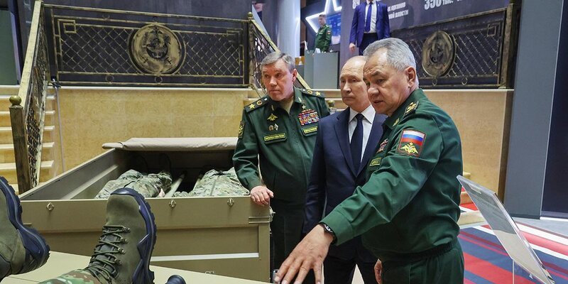 «Русские своих не бросают»: Путин заявил, что Россия не может оставлять раненых на произвол судьбы