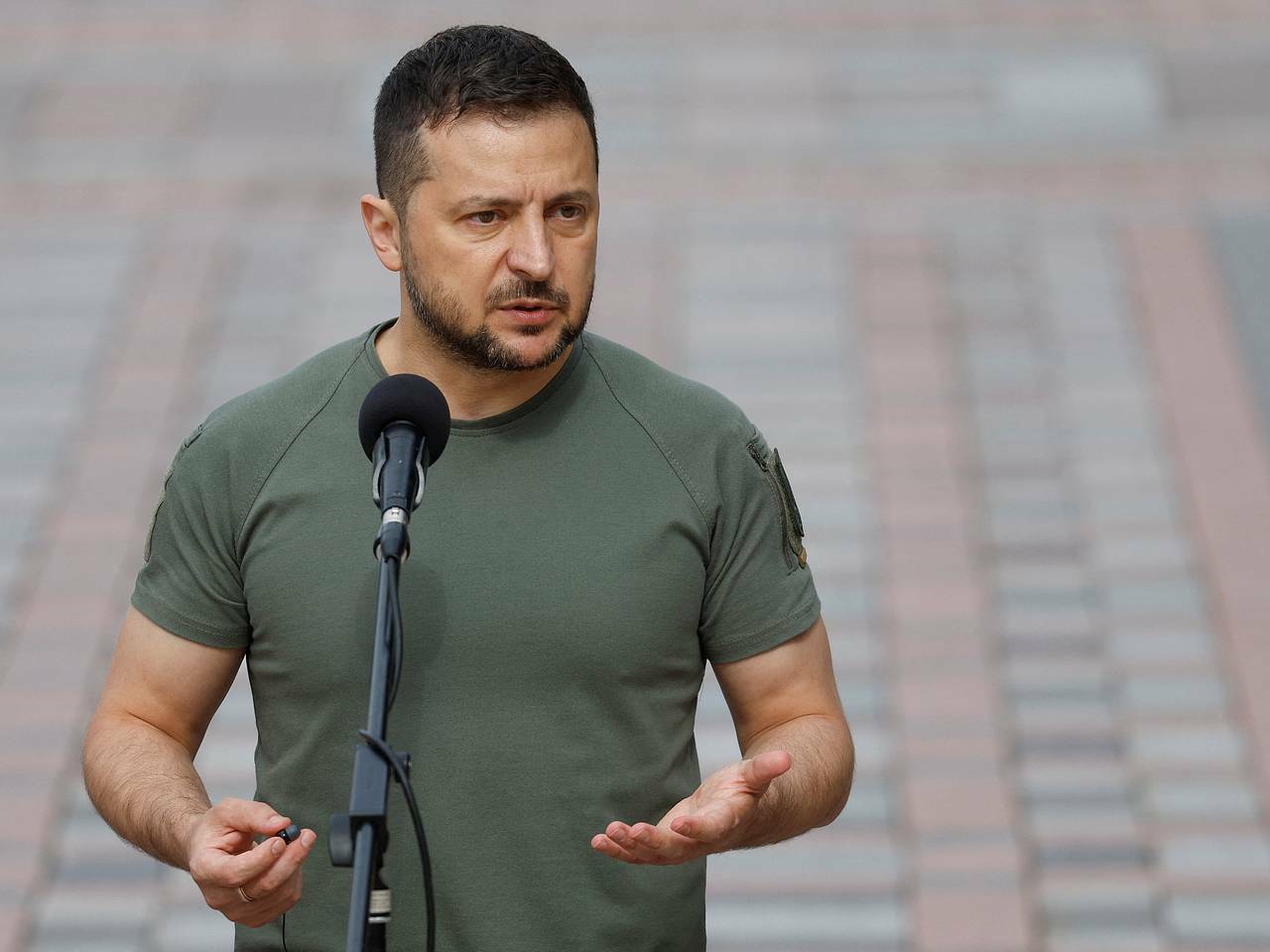 Депутат Шеремет объяснил, почему Зеленский боится назвать реальное число погибших солдат ВСУ