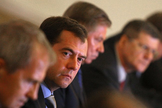 Медведев в МГУ: улетел, но обещал вернуться