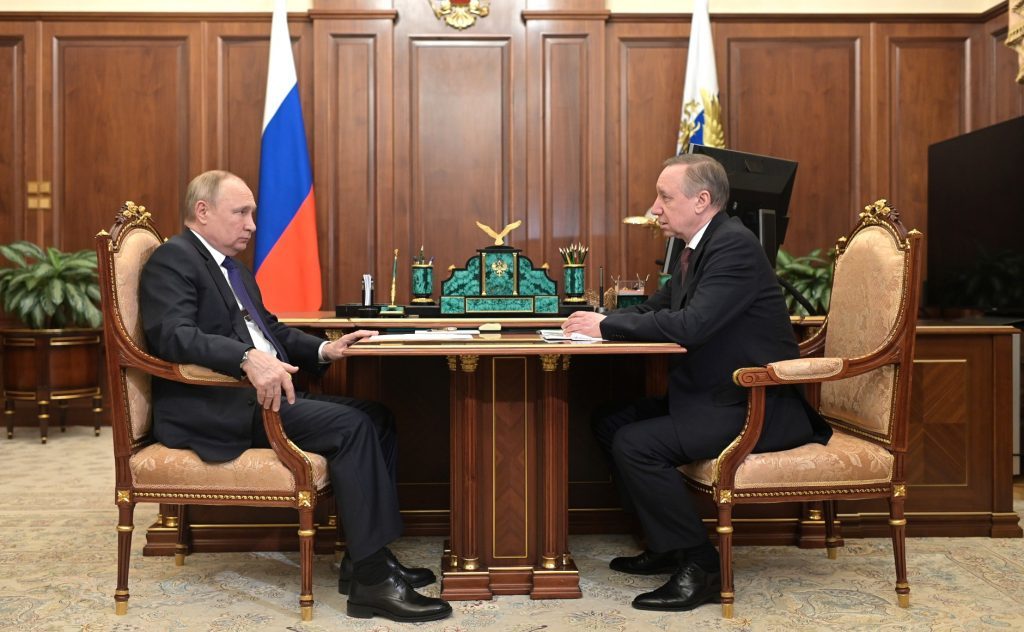 Беглов на встрече с Путиным промолчал о проблемах в сфере здравоохранения Петербурга