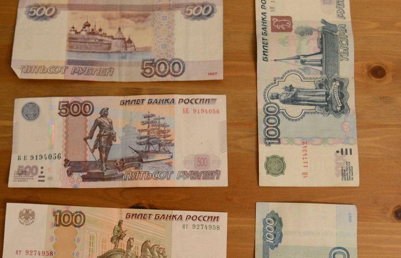 Счета бизнесменов Фридмана, Авена и Косогова более, чем на $460 млн, арестованы