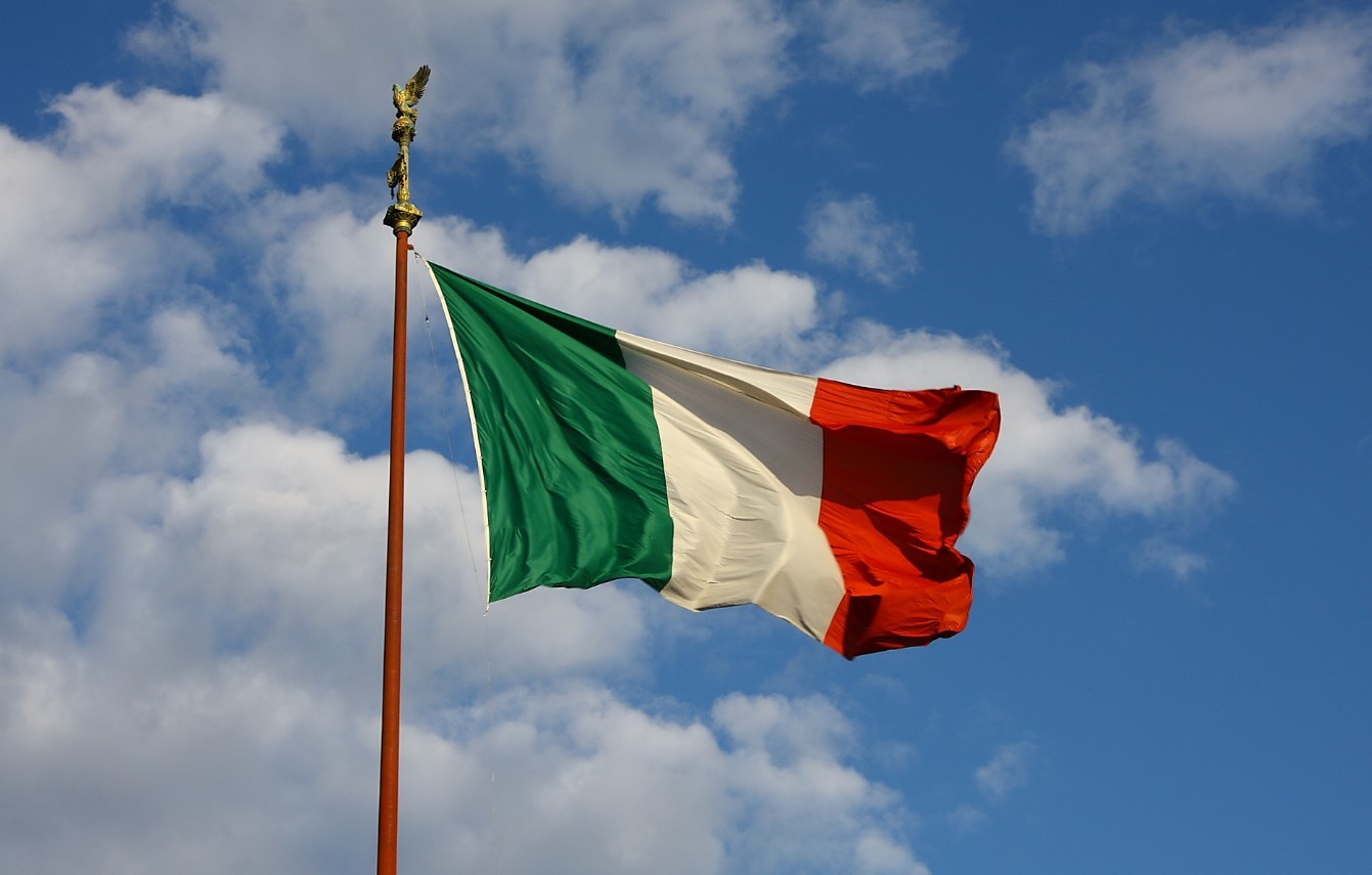 Итальянский суд разрешил использование фашистского приветствия на мероприятиях