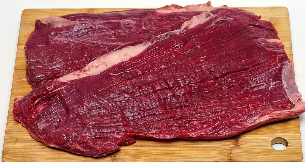 Калифорнийские ученые сообщают, что говядина и сливочное масло убивают рак