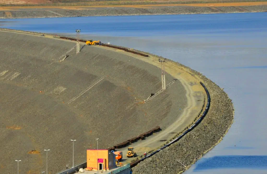 Возвели уже 17 км дамб для защиты от паводка в Курганской области
