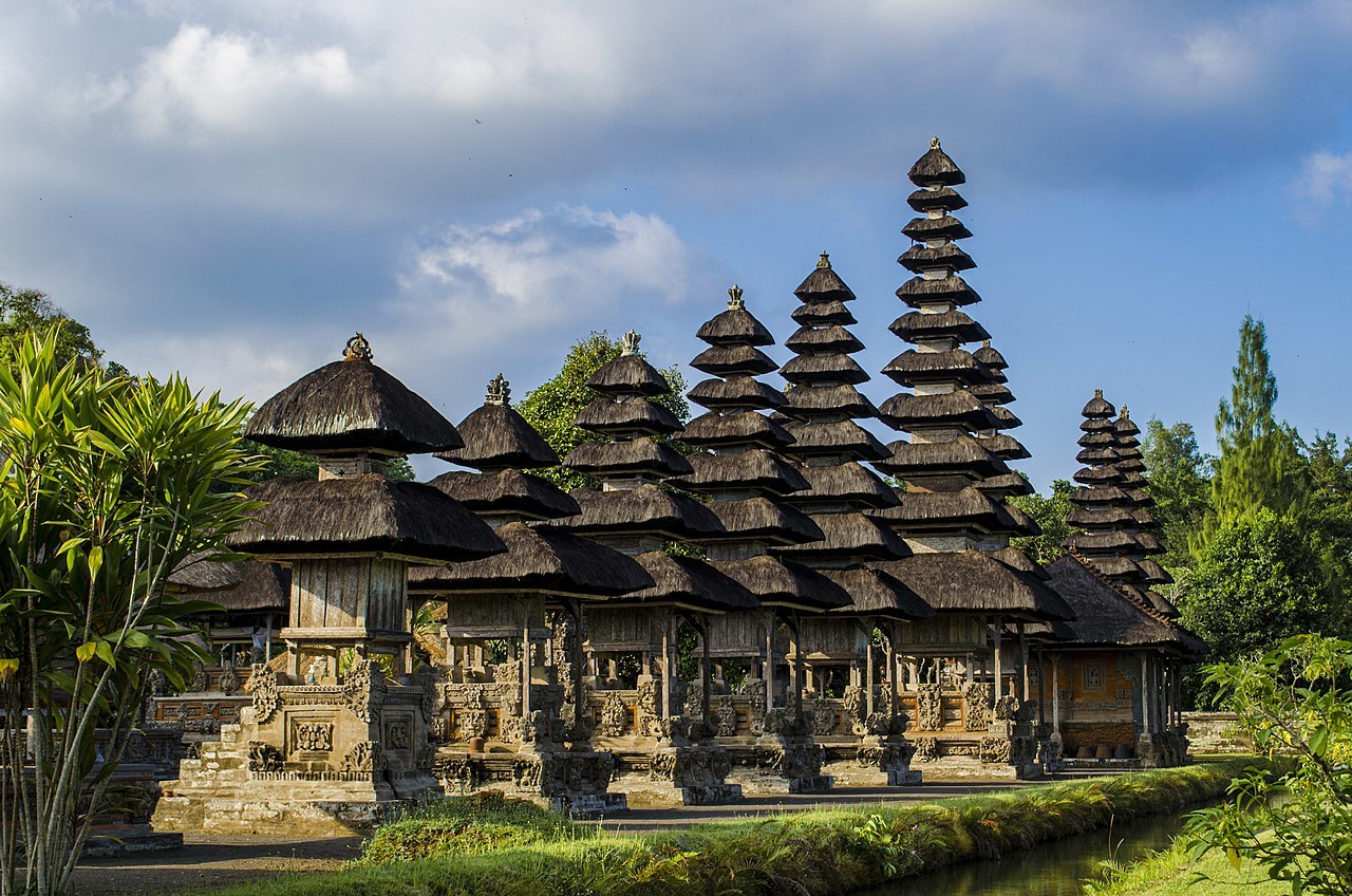 Индонезия предоставит туристам пятилетние многократные визы для поездок на Бали
