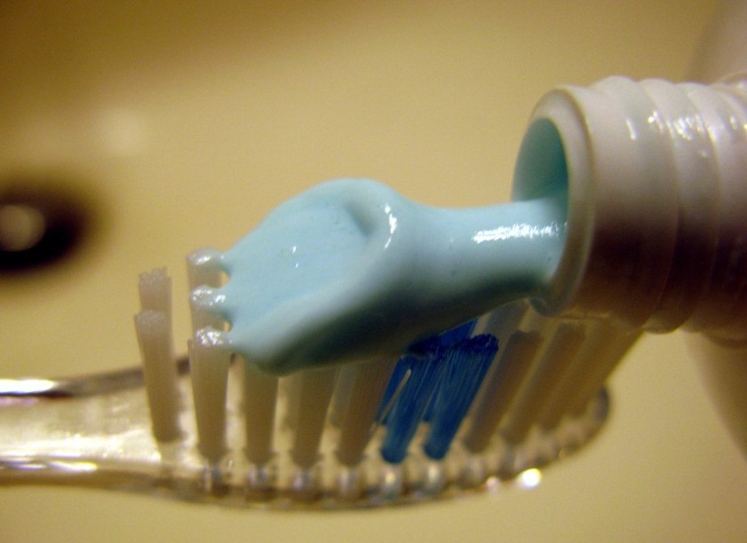 Врач Золотницкий подчеркнул важность правильной чистки зубов