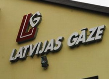 Латвия пляшет под российскую трубу