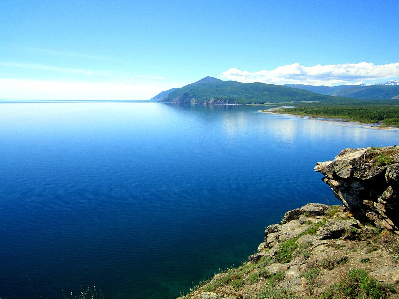 На берегу озера Байкал в Бурятии планируется открыть две экотропы для велосипедистов в летний сезон 2024 года