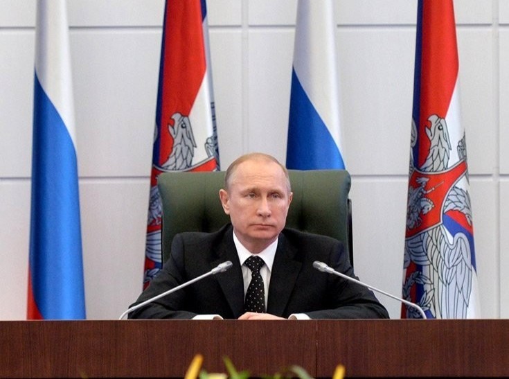 Путин выразил благодарность МЧС за обеспечение безопасности в новых регионах