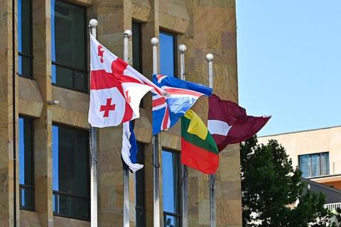 Перспектива вступления Грузии в НАТО названа туманной — премьер Кобахидзе