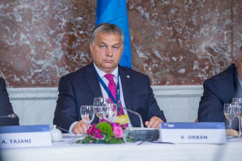 Орбан назвал мифом угрозу со стороны России для Европы