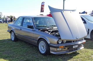 BMW M3 за 40 лет изменился до неузнаваемости — каждое поколение ломало стереотипы