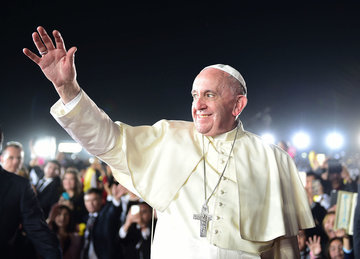 Понтифик призвал к мирным переговорам по Украине