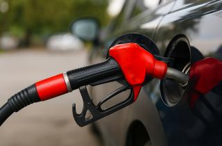 Самые низкие цены на АИ-95 зафиксированы в Белоярском районе — специалисты департамента экономразвития