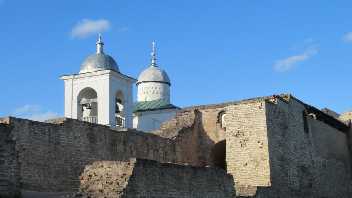 Изборск, крепость, захаб 08 Изборск, крепость, захаб 08