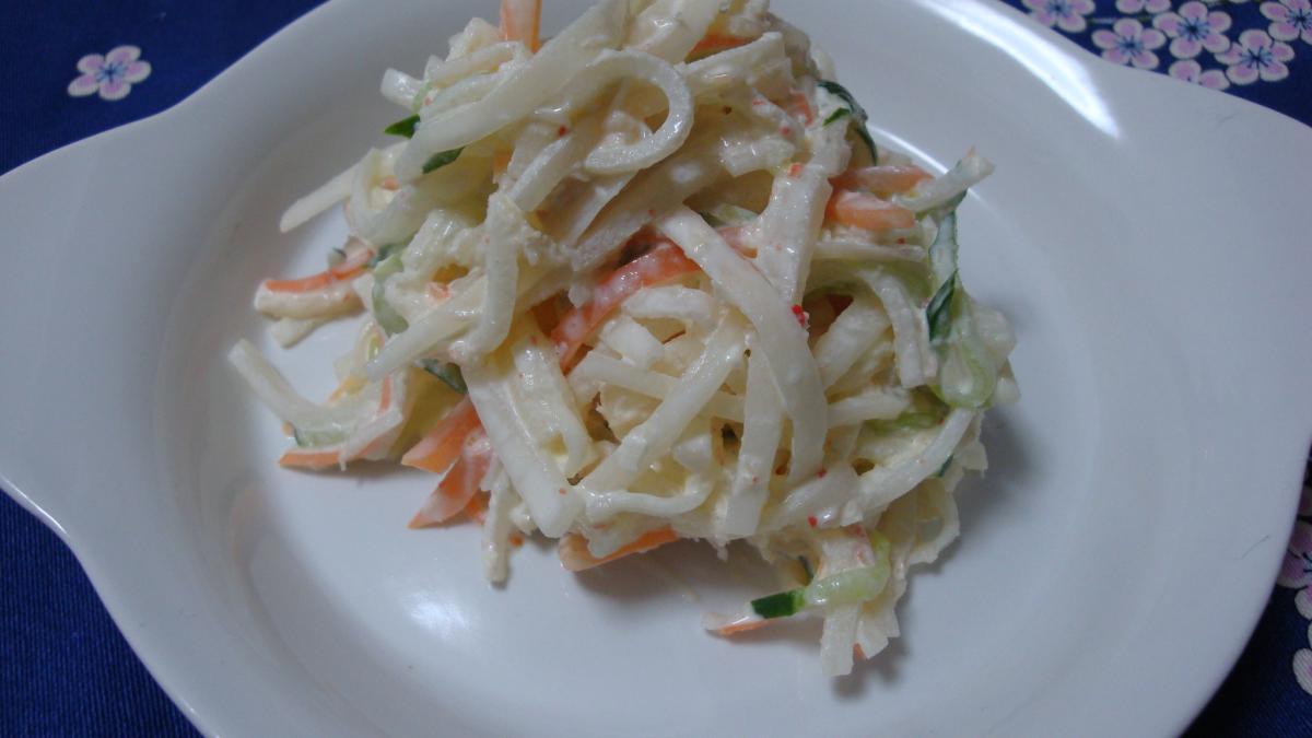 Салат из капусты и моркови