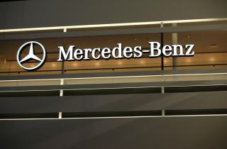 Mercedes-Benz: чистая прибыль за девять месяцев 2025 года сократилась вдвое