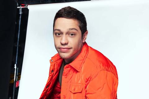 Пит Дэвидсон рассказал о неудачном дебюте в SNL со скетчем про зомби и Джима Керри