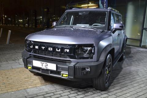 Jetour T1 с запасом хода 1300 км готовится к выходу в России