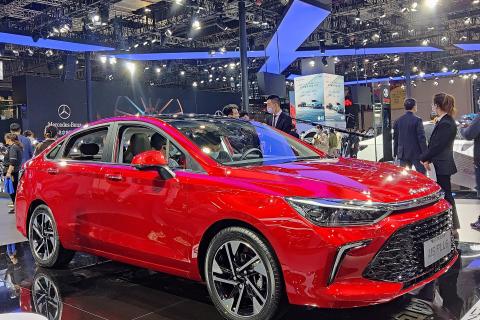 BAIC U5 Plus возглавил рейтинг самых дешевых иномарок с механикой в России — Автоновости дня