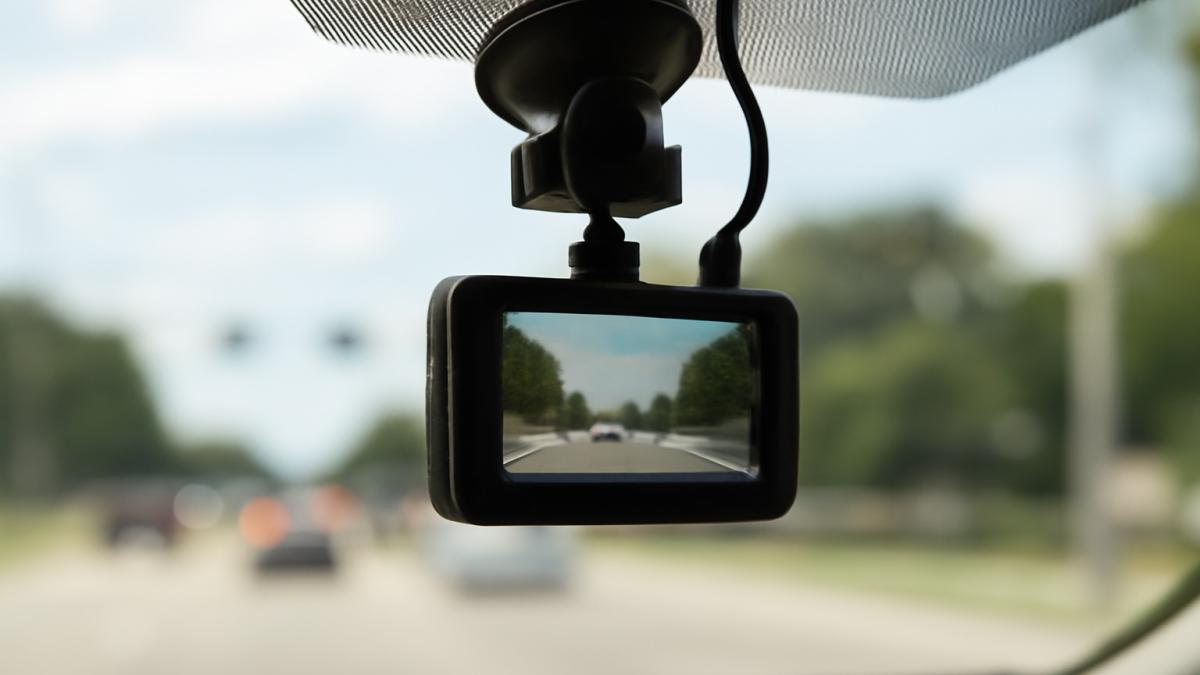 Видеорегистратор в автомобиле