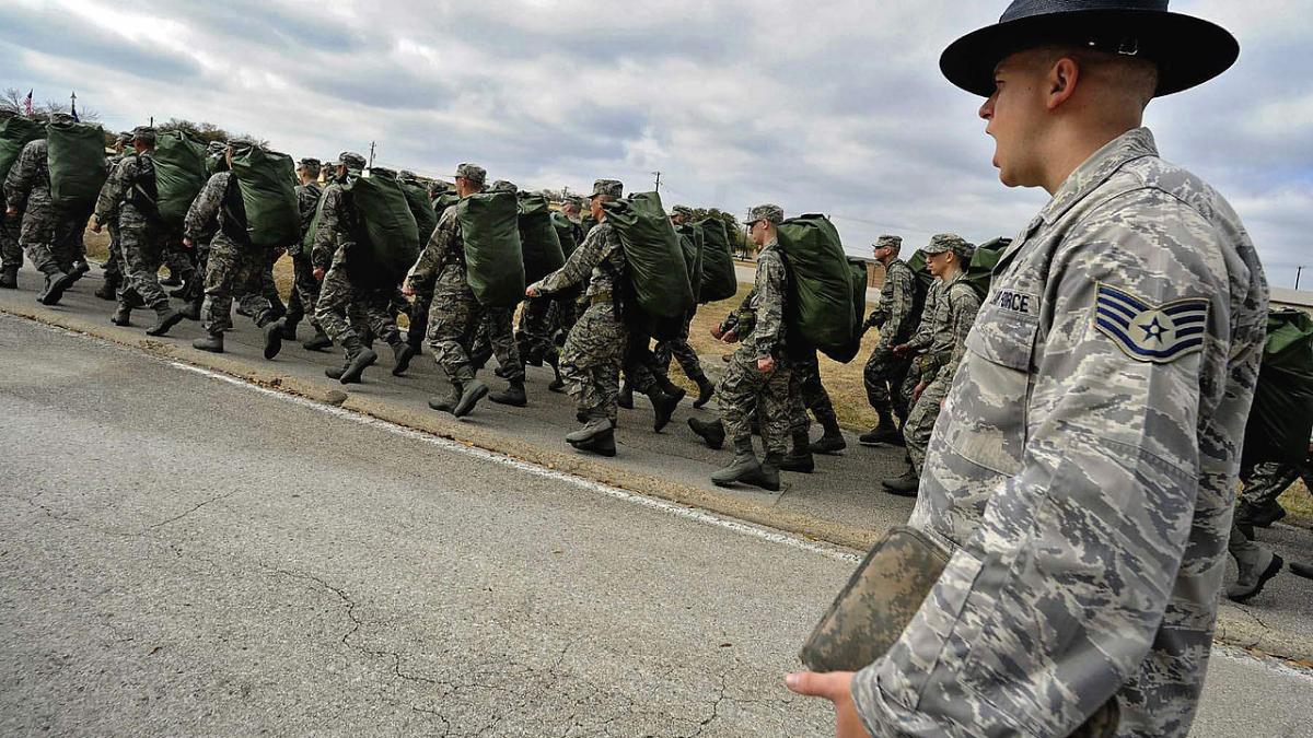 Американские военные инструкторы