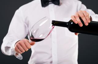 Ухудшение качества сна после бокала вина подтвердили врачи