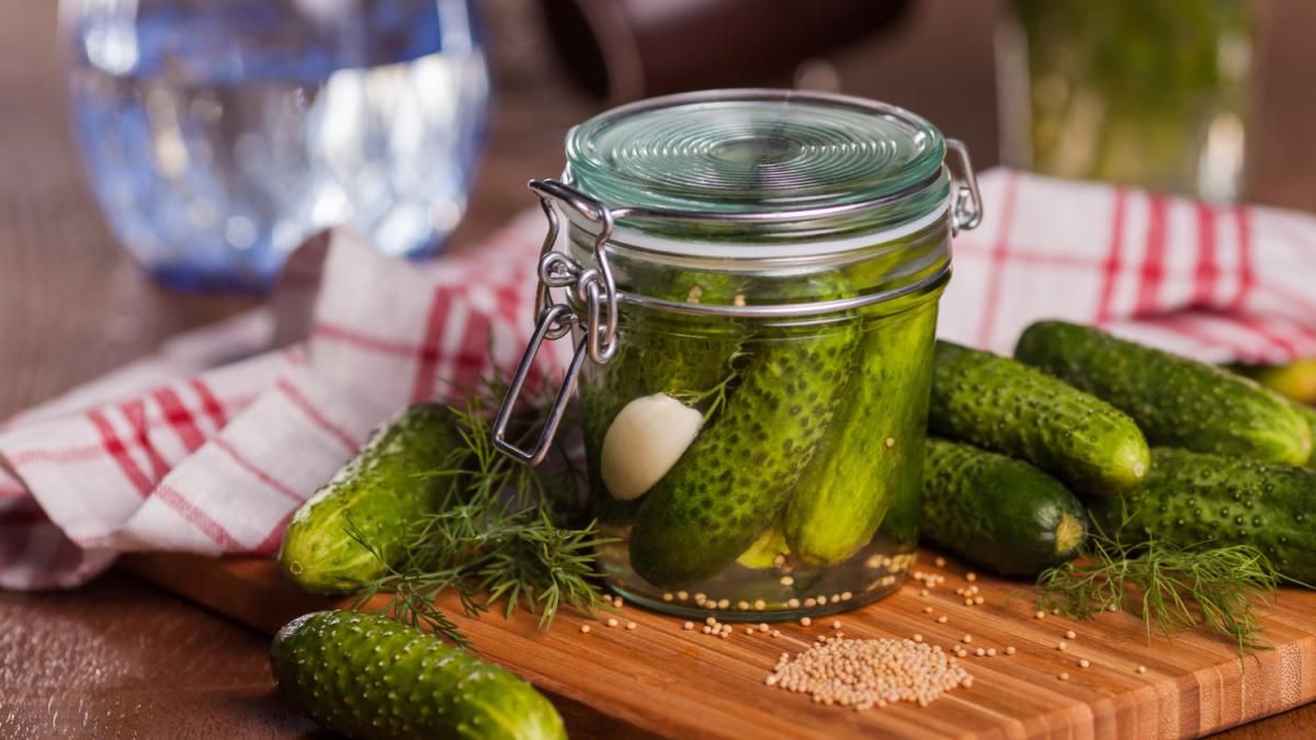 Малосольные огурцы